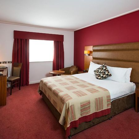 Mercure Newbury West Grange Hotel Татчъм Екстериор снимка
