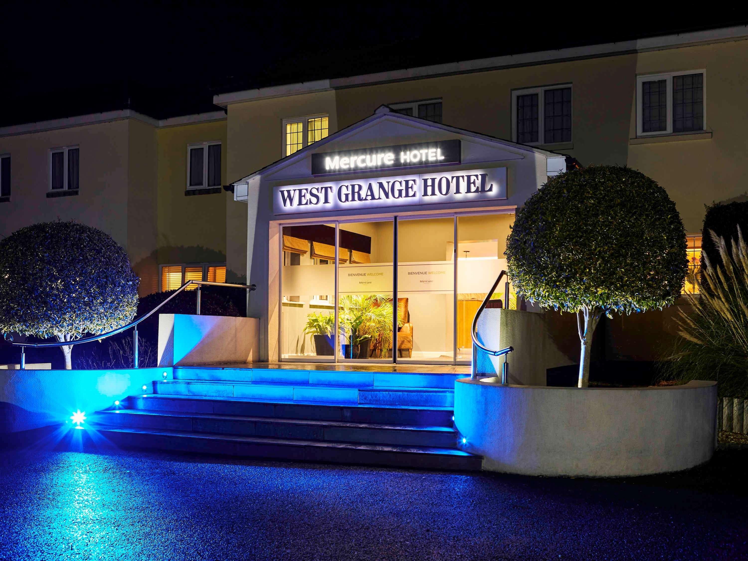 Mercure Newbury West Grange Hotel Татчъм Екстериор снимка