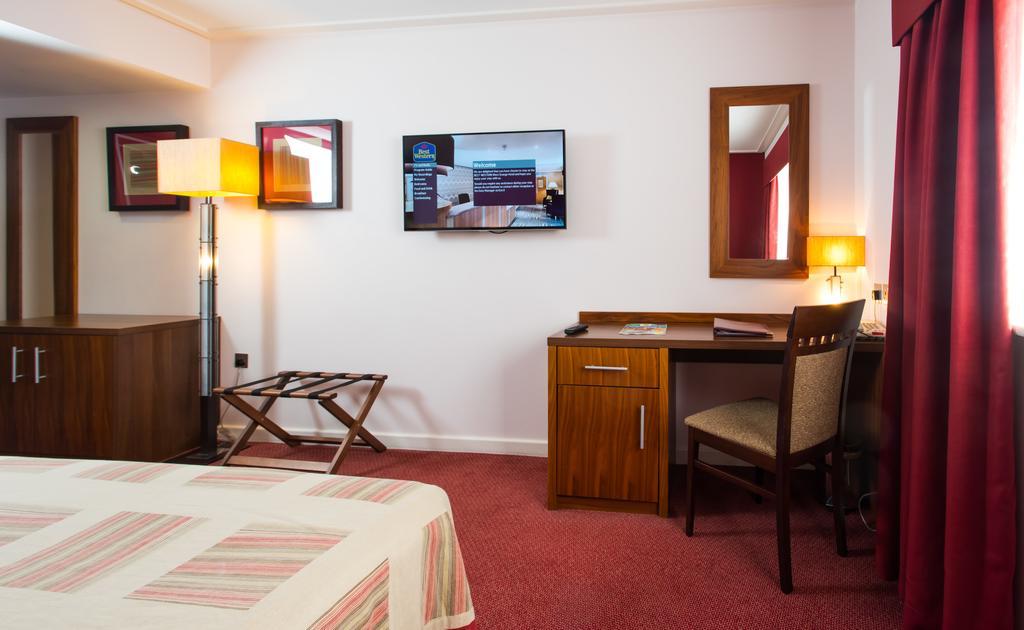 Mercure Newbury West Grange Hotel Татчъм Екстериор снимка