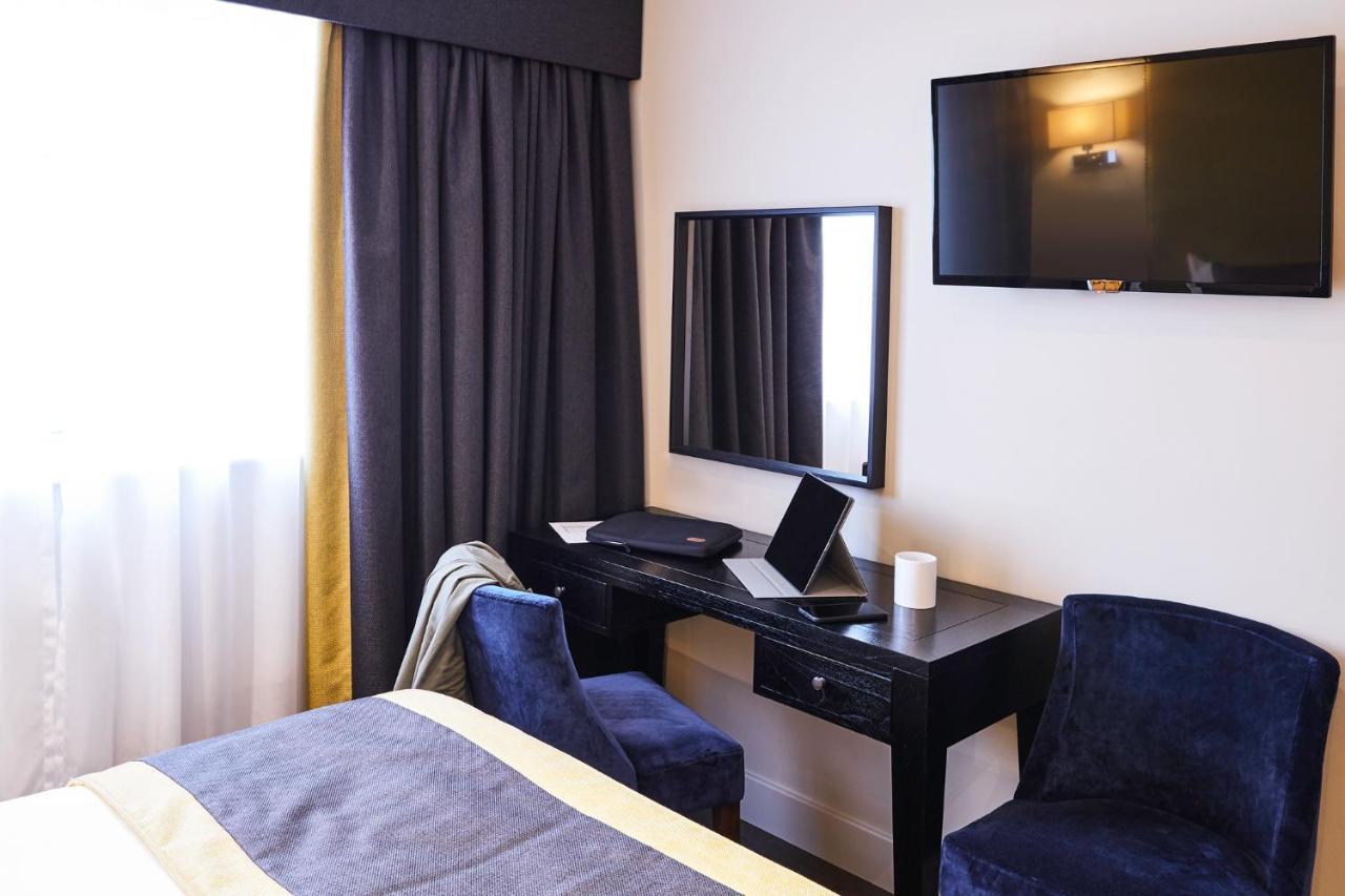 Mercure Newbury West Grange Hotel Татчъм Екстериор снимка