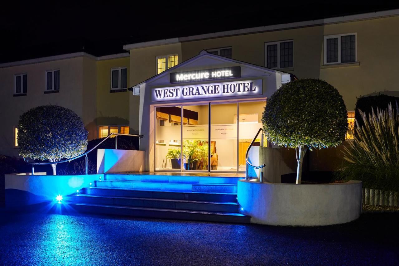 Mercure Newbury West Grange Hotel Татчъм Екстериор снимка